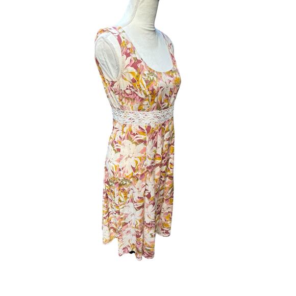 Weekend Max Mara Floral Pleated Lace Accent Knee Length Sleeveless Dress - 8 - Picture 3 of 8